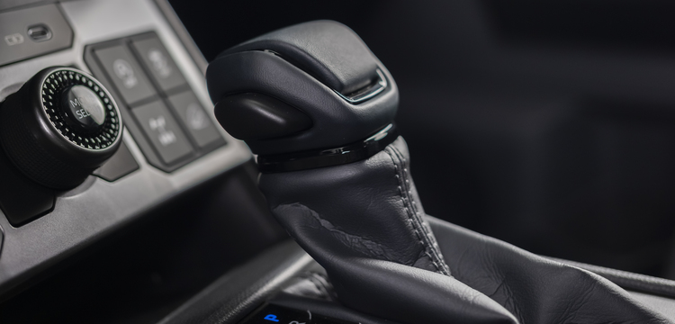 HILUX PRO 2.8 4X2 AT