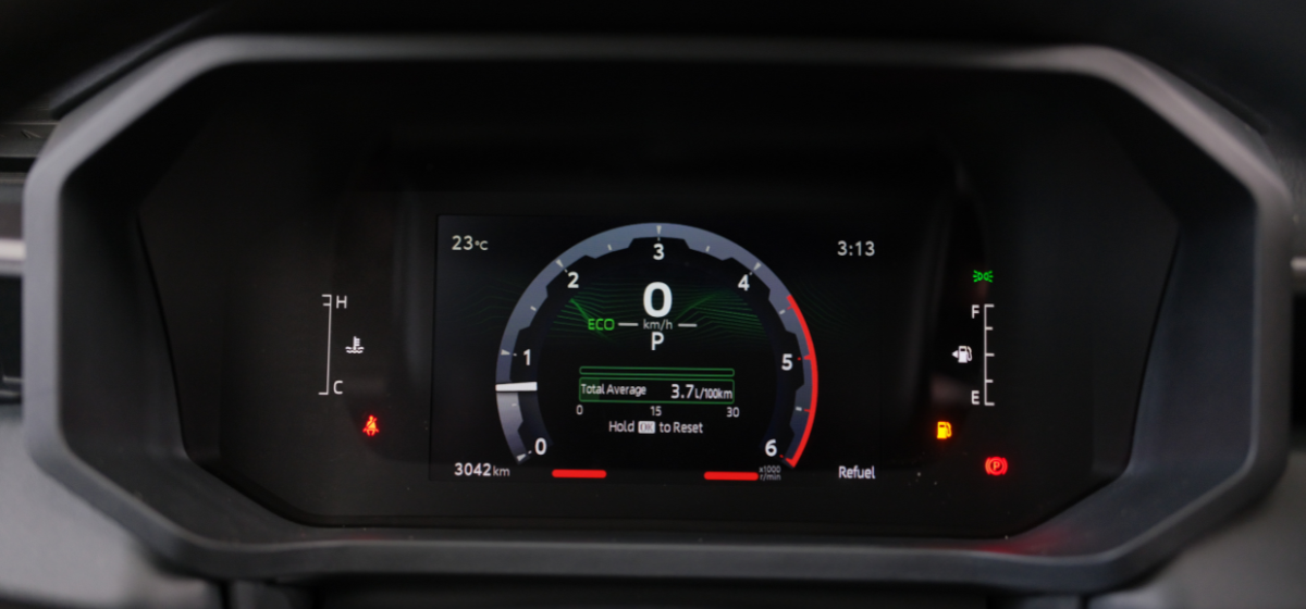 HILUX PRO 2.8 4X2 AT