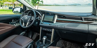 INNOVA E 2.0MT
